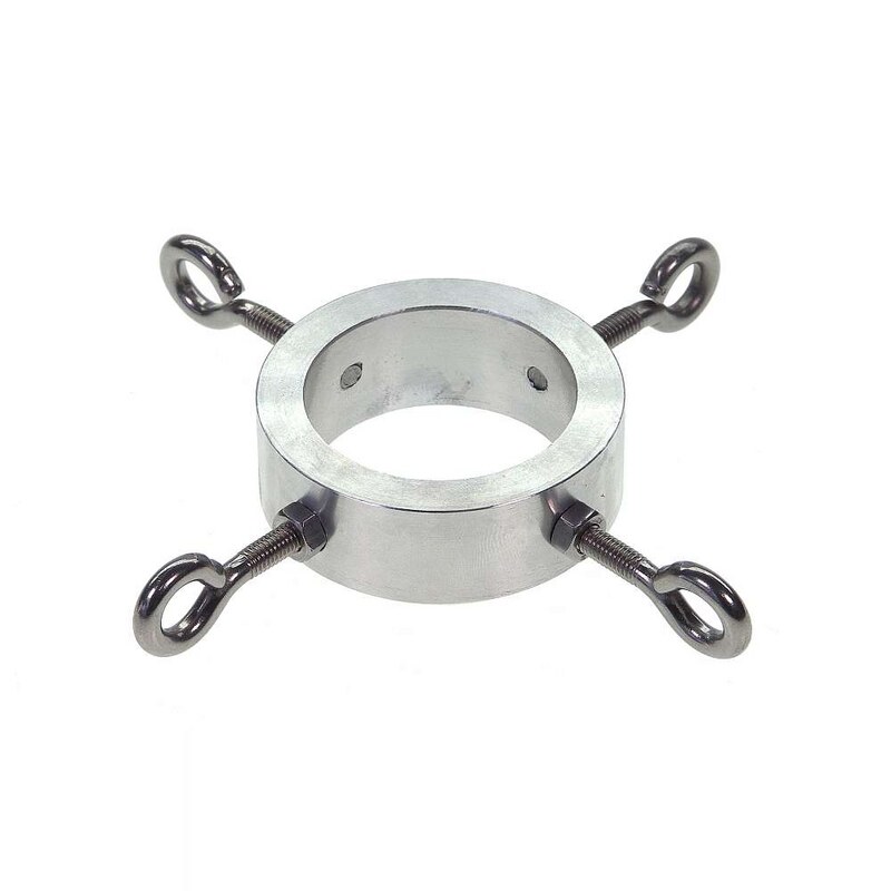 Massiver Abspannring aus Aluminium mit vier Edelstahl-Ösenschrauben